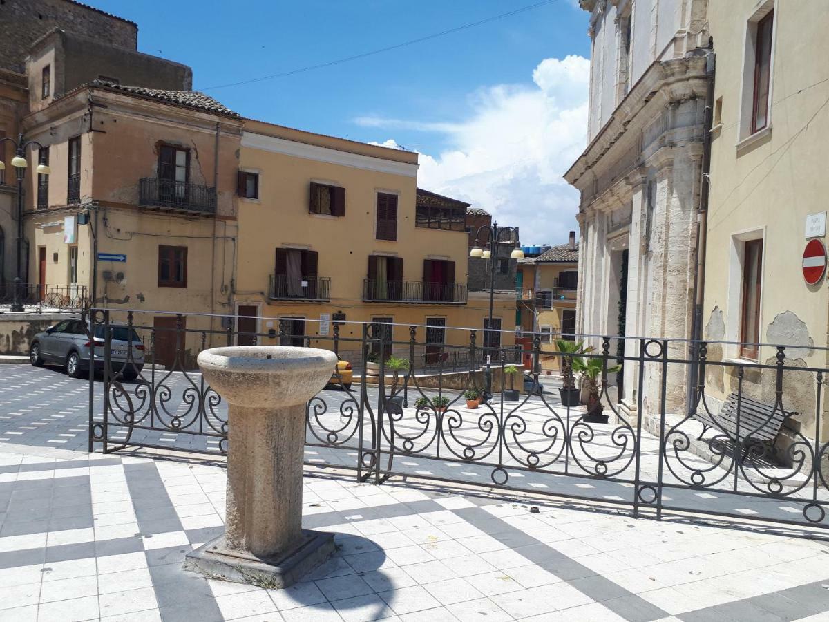 Casa Vacanza "La Chiazza Di Grutti" Grotte (Sicily) Exterior foto